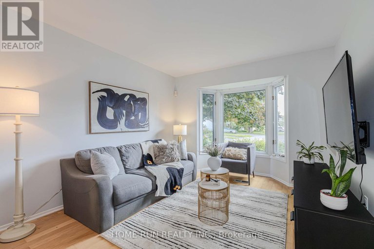 28636833/30-turret-court/glencairnhazeldean/ottawa/ontario/K2L2L1_7