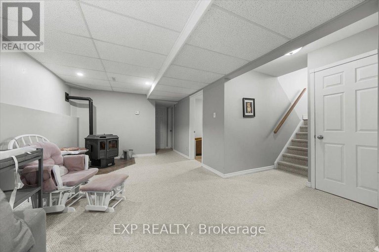 29192909/108-st-thomas-road/russell-twp/russell/ontario/K0A3H0_26