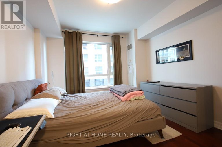 28585606/308-200-besserer-street/sandy-hill/ottawa/ontario/K1N0A7_17