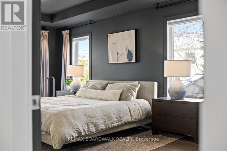 29360290/255-avondale-avenue/westborohampton-park/ottawa/ontario/K1Z7G7_20