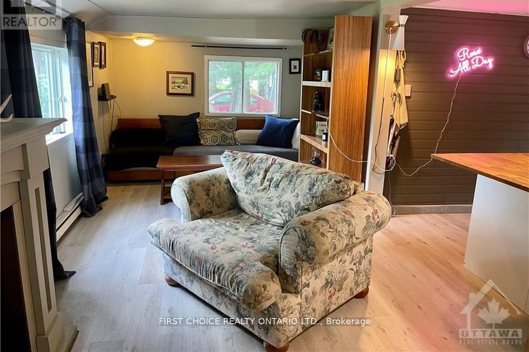 29526460/397-bayview-drive/constance-bay/ottawa/ontario/K0A3M0_4