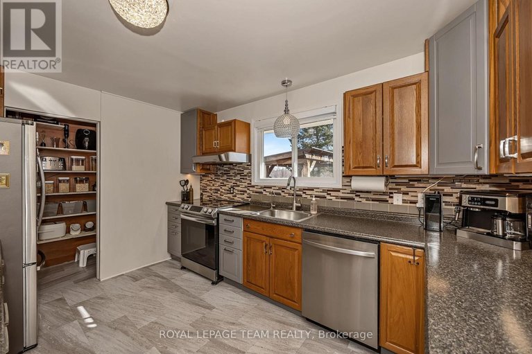 29660167/1923-joanisse-road/clarencerockland-twp/clarence-rockland/ontario/K0A2A0_10