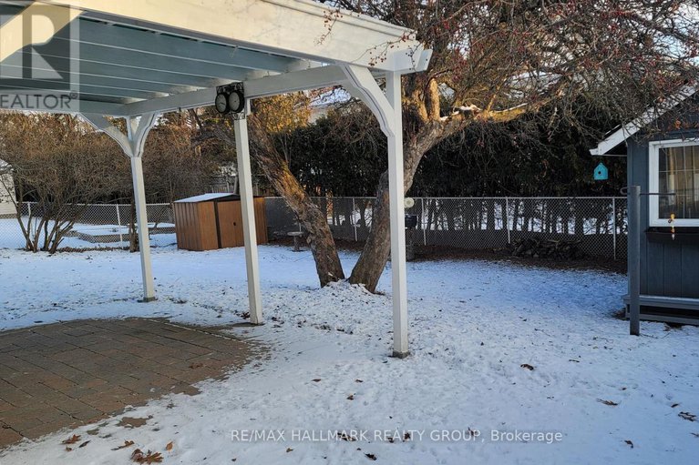 29165414/26-ettrick-crescent/pheasant-run/ottawa/ontario/K2J1G1_20