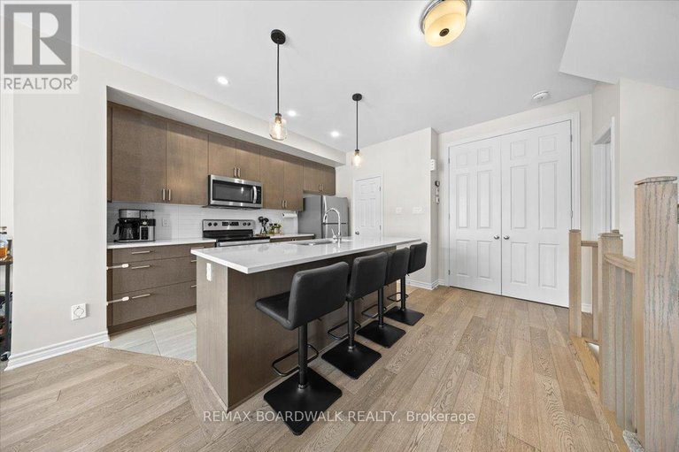 29580102/274-pastel-way/half-moon-bay/ottawa/ontario/K2J6C1_5