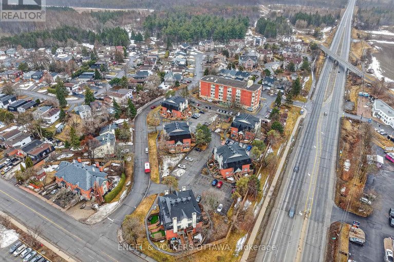 29581107/208-6-terrace-drive/westcliffe-estates/ottawa/ontario/K2H9J2_27