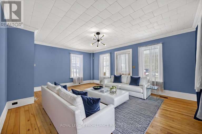 29478748/5-water-street/north-grenville-twp-kemptville-south/north-grenville/ontario/K0G1S0_5