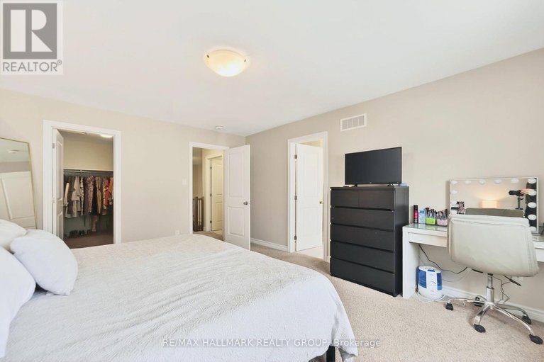 29457178/60-jardiniere-street/remainder-of-stittsville-area/ottawa/ontario/K2S2K2_33