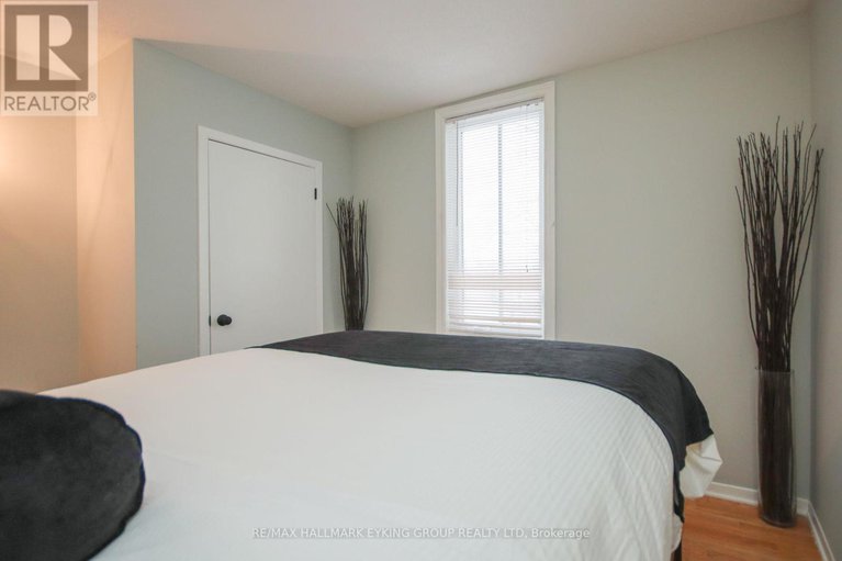 28220496/239-york-street/lower-town/ottawa/ontario/K1N5T9_42
