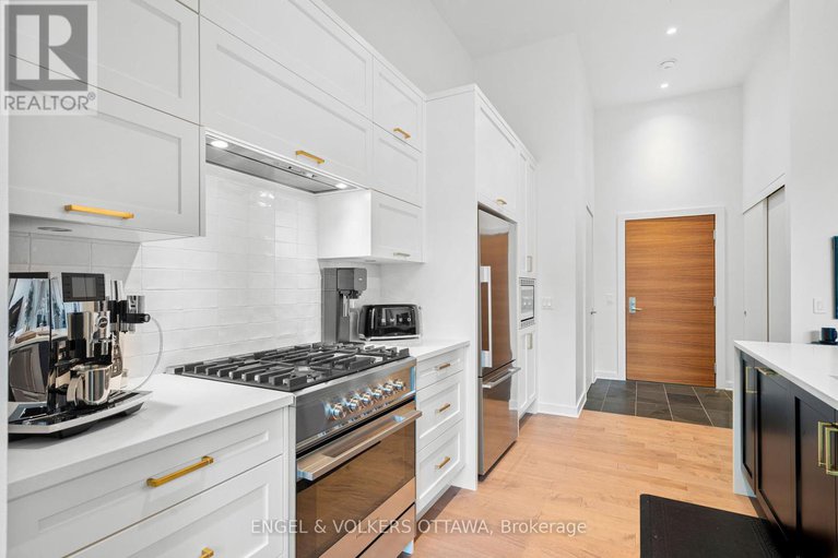 28418006/103-135-barrette-street/vanier/ottawa/ontario/K1L7Z9_14
