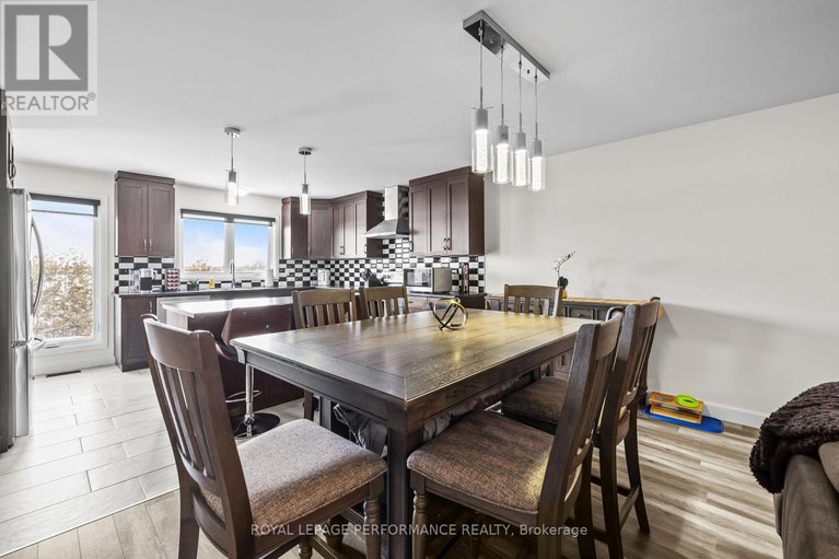 29372255/336-moisson-street/embrun/russell/ontario/K0A1W0_9