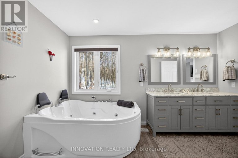 29350318/731-usborne-street/mcnabbraeside-twps/mcnabbraeside/ontario/K0A1G0_19