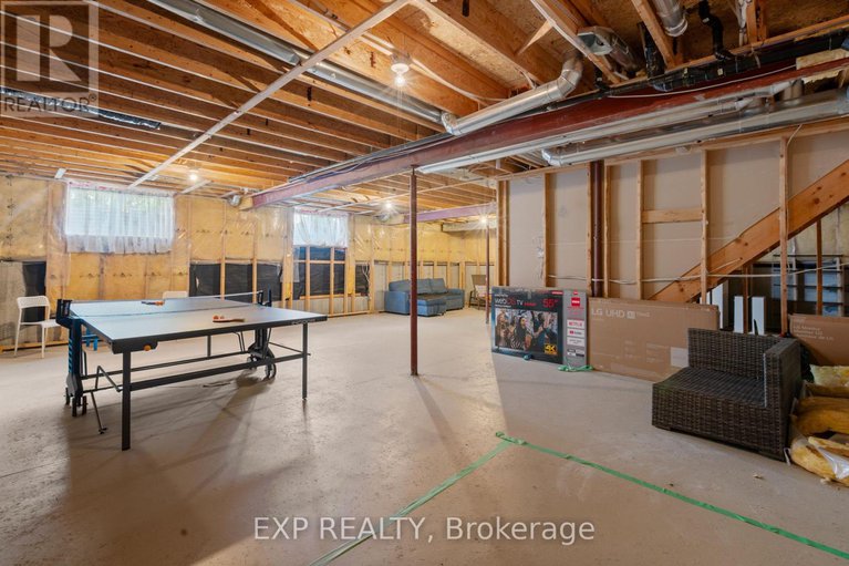 28687112/111-coursier-crescent/avalon-east/ottawa/ontario/K4A4N4_36