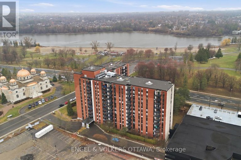29637517/301-2951-riverside-drive/mooneys-bayriverside-park/ottawa/ontario/K1V8W6_23