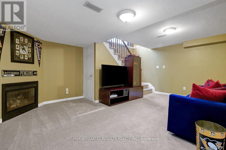 28577158/310-silbrass-private/stonebridge/ottawa/ontario/K2J5M5_39