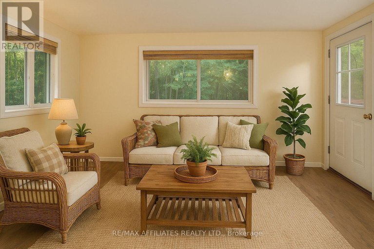 28854774/319-riverwood-drive/woodlawnmaclarens-landingkilmaurs/ottawa/ontario/K0A3M0_20
