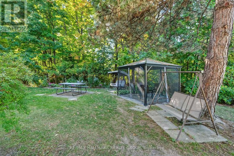 28942528/1207-80-sandcastle-drive/leslie-park/ottawa/ontario/K2H9E7_31