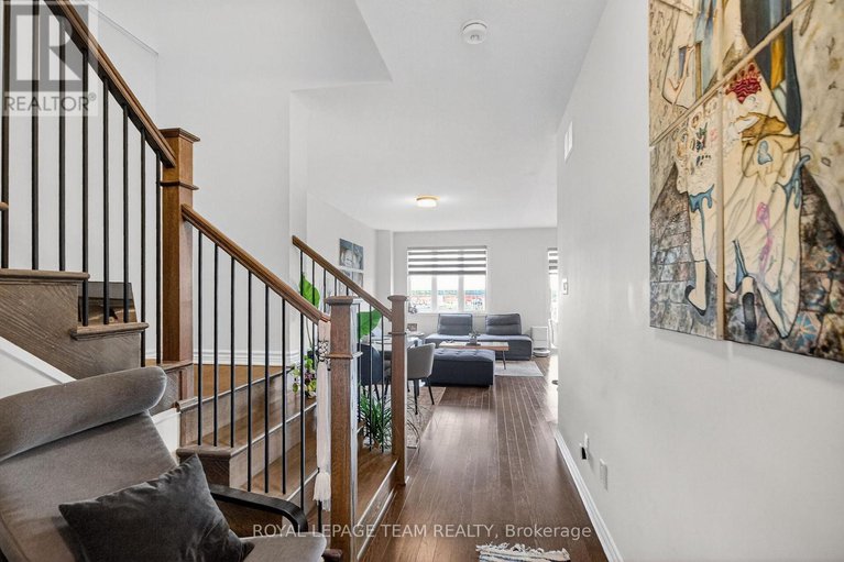 29348581/136-main-halyard-lane/half-moon-bay/ottawa/ontario/K2J7B5_16