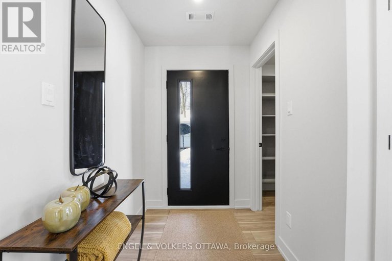 29377339/557-bayview-drive/constance-bay/ottawa/ontario/K0A3M0_4