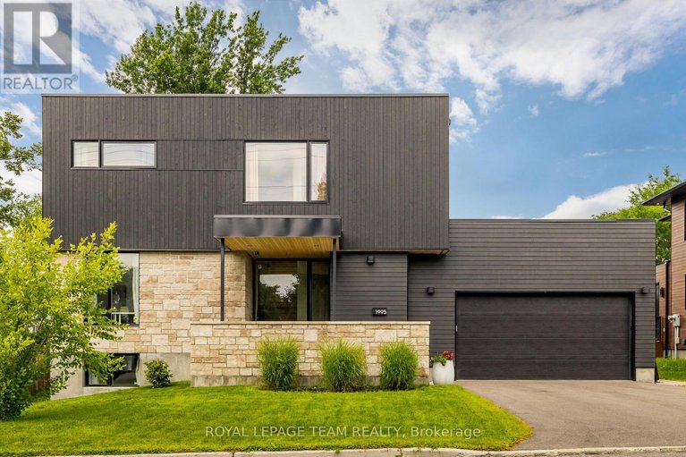 28678296/1995-lenester-avenue/mckellar-heightsglabar-park/ottawa/ontario/K2A1K4_1