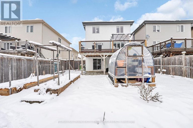28146924/581-emerald-street/town-of-rockland/clarence-rockland/ontario/K4K0B9_39