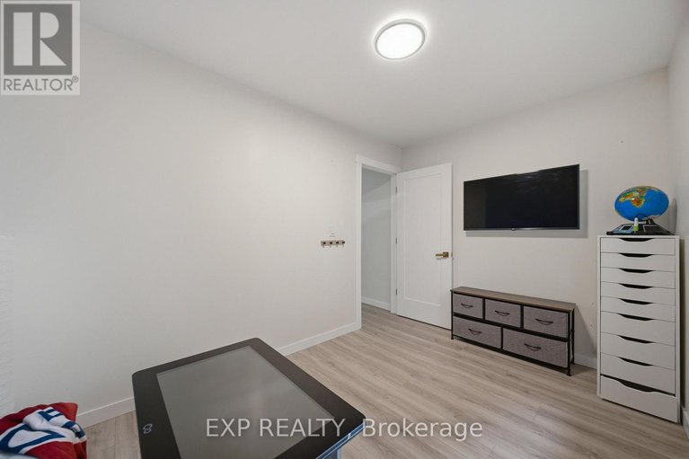 29617146/15-neely-street/kanata-north-east/ottawa/ontario/K0A1T0_26