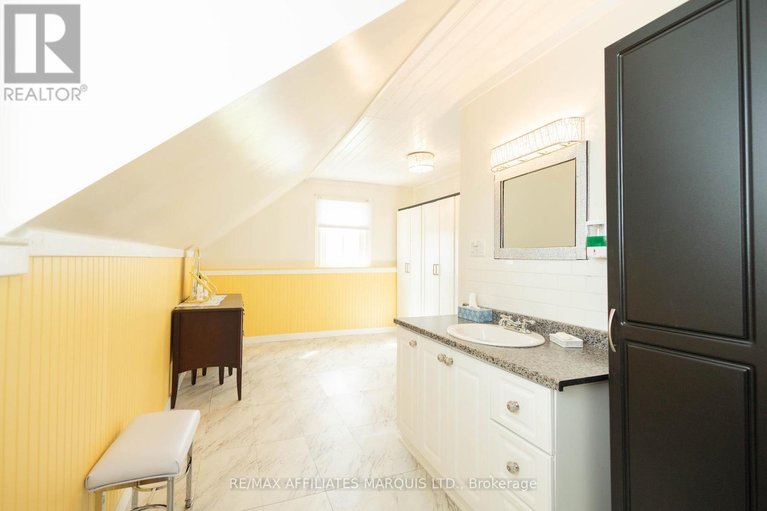 29645192/18753-county-19-road/south-glengarry-charlottenburgh-twp/south-glengarry/ontario/K0C2J0_20