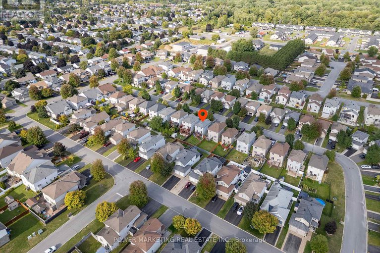 28857393/270-mica-crescent/town-of-rockland/clarence-rockland/ontario/K4K0E2_28