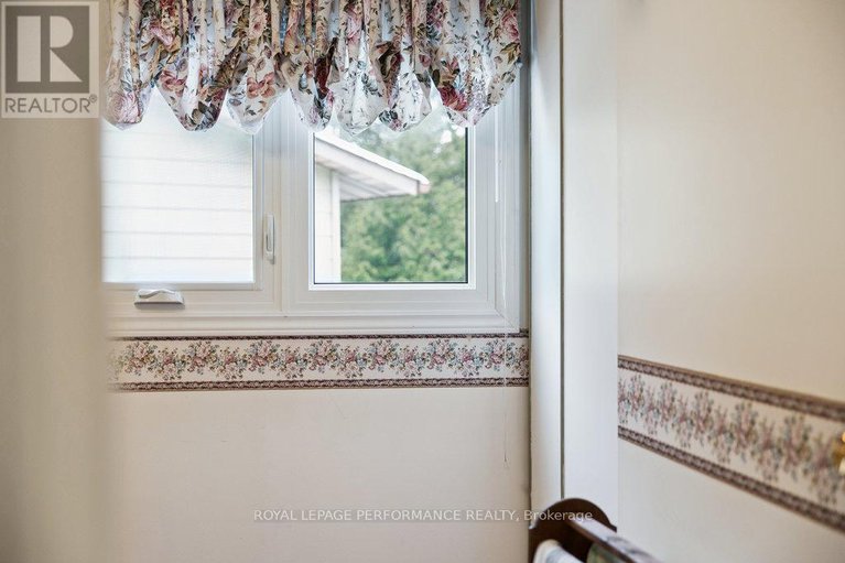 29103097/2314-cotters-crescent/windsor-park-village/ottawa/ontario/K1V8Y6_24