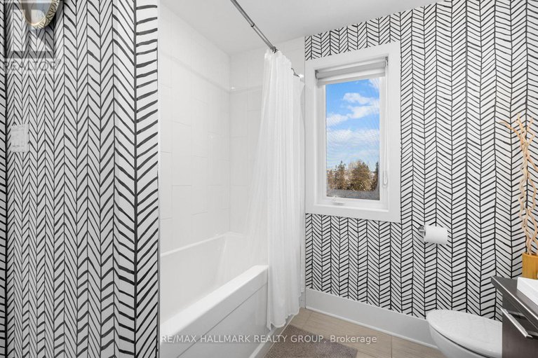 29319261/3311-barlow-crescent/dunrobin-shores/ottawa/ontario/K0A1T0_22