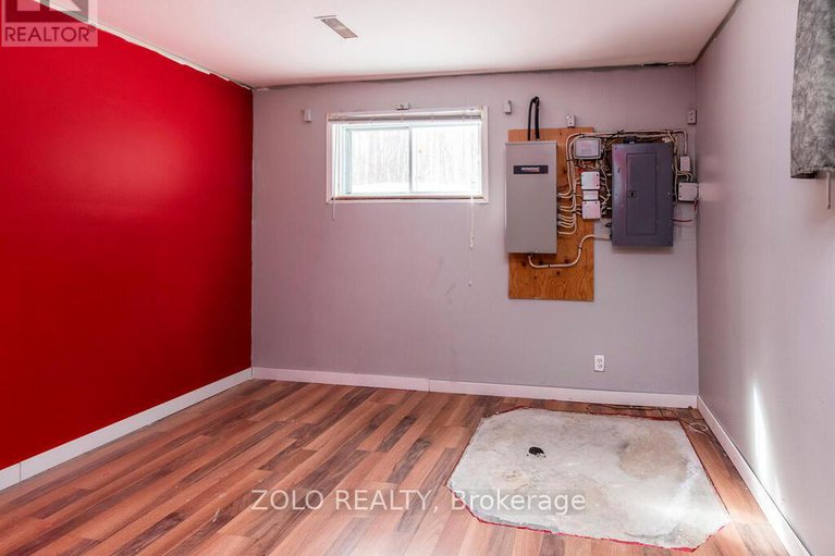 29407325/1183-ebbs-bay-road/drummond-n-elmsley-drummond-twp/drummondnorth-elmsley/ontario/K7C3P1_32