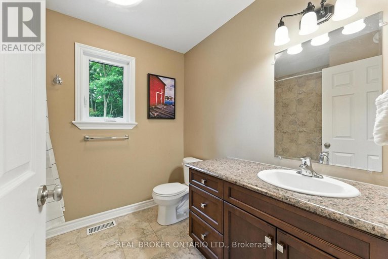 28579605/1768-coleman-crescent/north-dundas-mountain-twp/north-dundas/ontario/K0E1S0_30