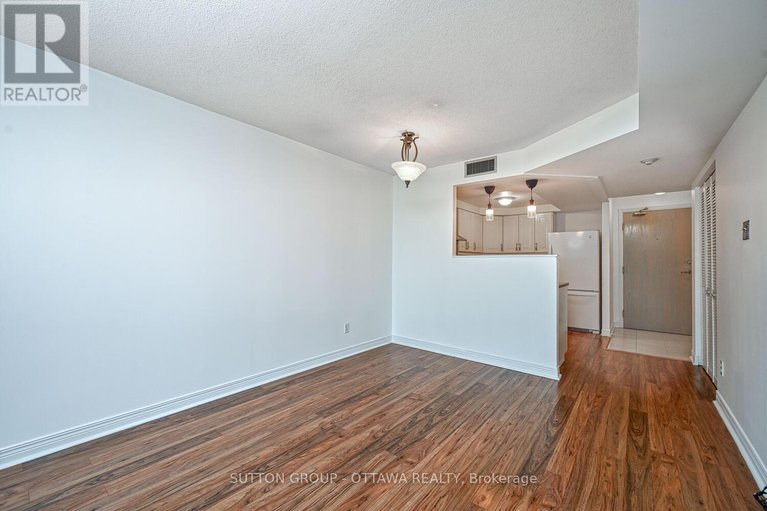 29072599/202-550-cambridge-street-s/west-centre-town/ottawa/ontario/K1S5N3_13