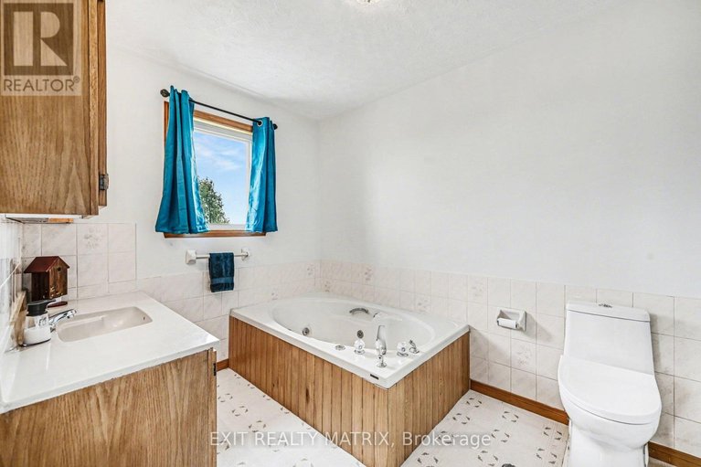 29647559/14676-county-43-road/north-stormont-finch-twp/north-stormont/ontario/K0C1K0_13