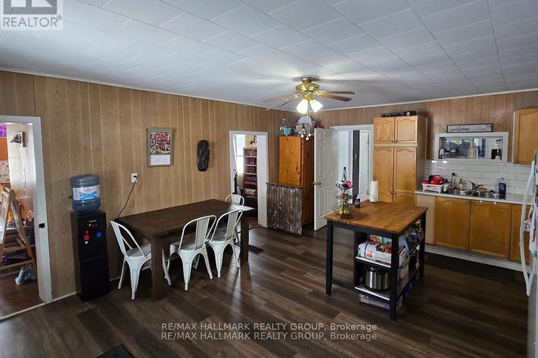 29084632/7122-bank-street/osgoode-twp-north-of-reg-rd-6/ottawa/ontario/K0A2P0_7