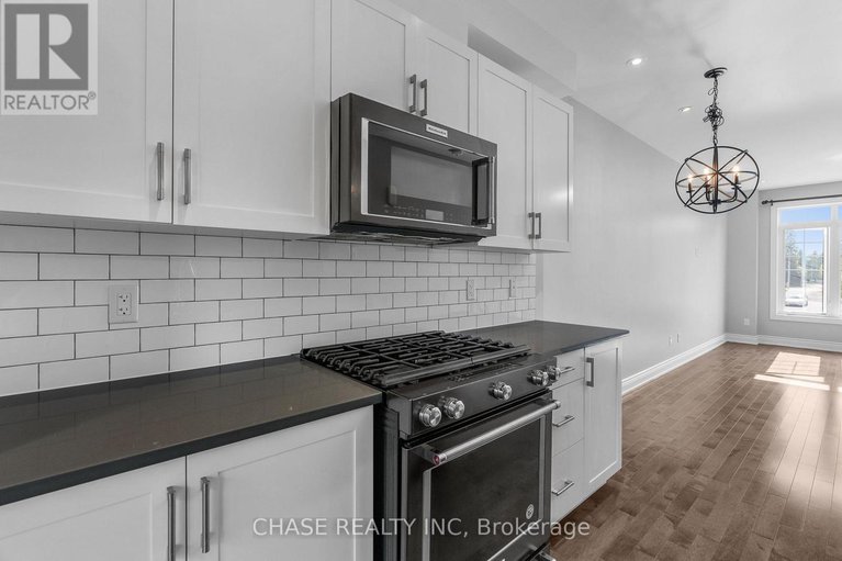 28902928/728-reverie-private/stittsville-central/ottawa/ontario/K2S0T9_11