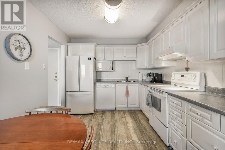 29531085/607-200-lafontaine-avenue/vanier/ottawa/ontario/K1L8K8_9