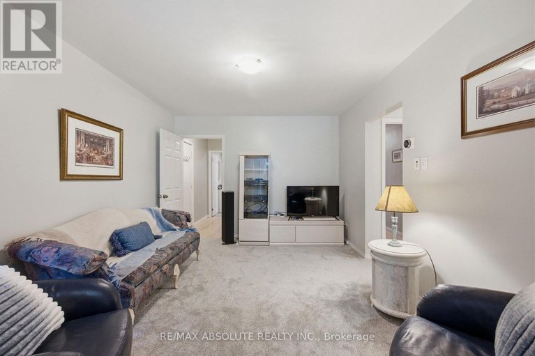 29629632/605-rowanwood-avenue/mckellarhighland/ottawa/ontario/K2A3E3_21