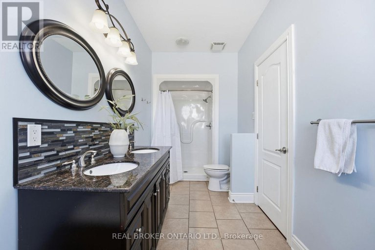 29394653/933-craig-road/north-grenville-twp-kemptville-south/north-grenville/ontario/K0G1S0_24