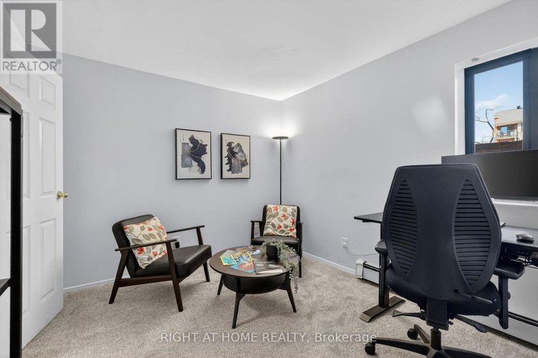 29676442/43-crispin-private/manor-park/ottawa/ontario/K1K2T7_18