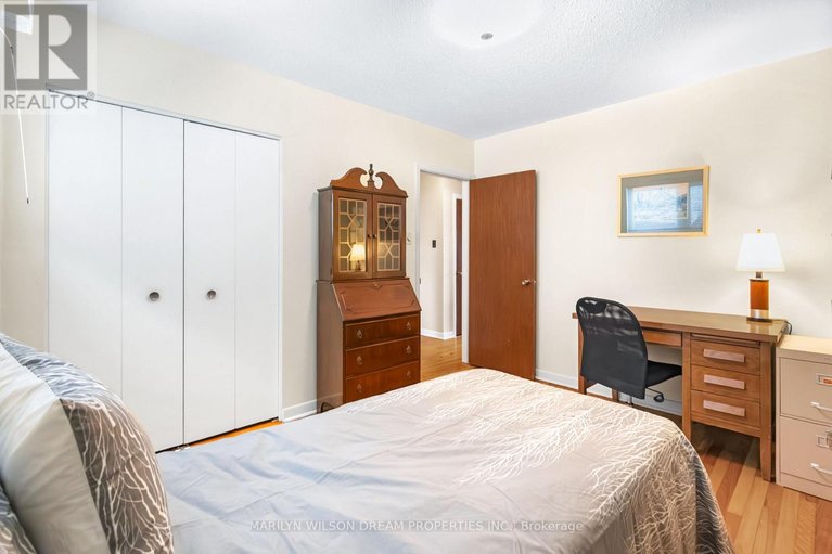 29605815/2422-magnus-avenue/hawthorne-meadows/ottawa/ontario/K1G1J8_25