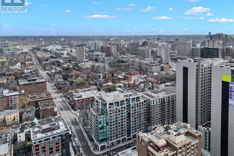 28450553/303-238-besserer-street/sandy-hill/ottawa/ontario/K1N6B1_36