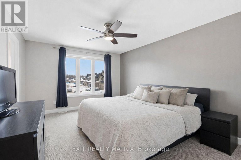 29394255/149-lyon-street/embrun/russell/ontario/K0A1W0_21