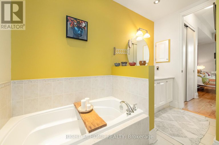 28145648/504-364-cooper-street/ottawa-centre/ottawa/ontario/K2P2P3_8