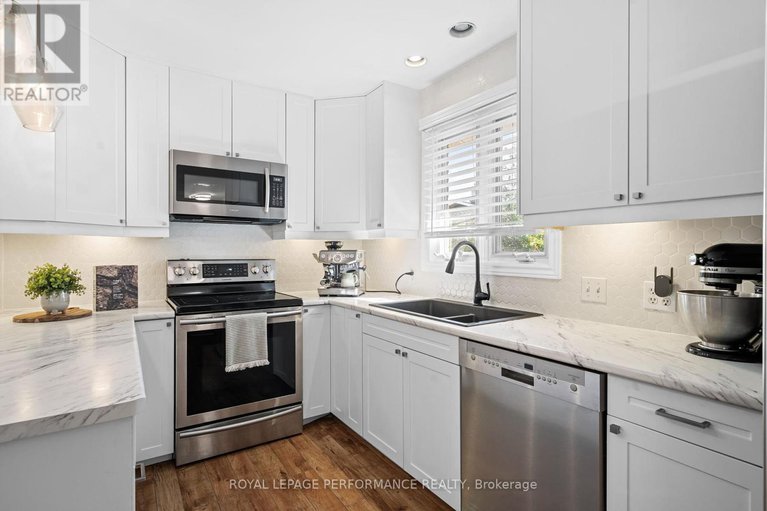 28965261/2219-audrey-avenue/hawthorne-meadows/ottawa/ontario/K1G1L3_10