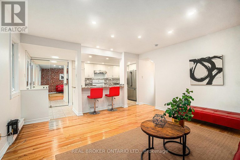 29219767/5-1204-shillington-avenue/carlington/ottawa/ontario/K1Z7Z4_7