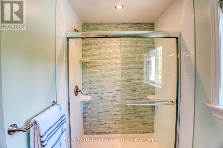 28824101/14-etta-street/stittsville-south/ottawa/ontario/K2S1X5_38