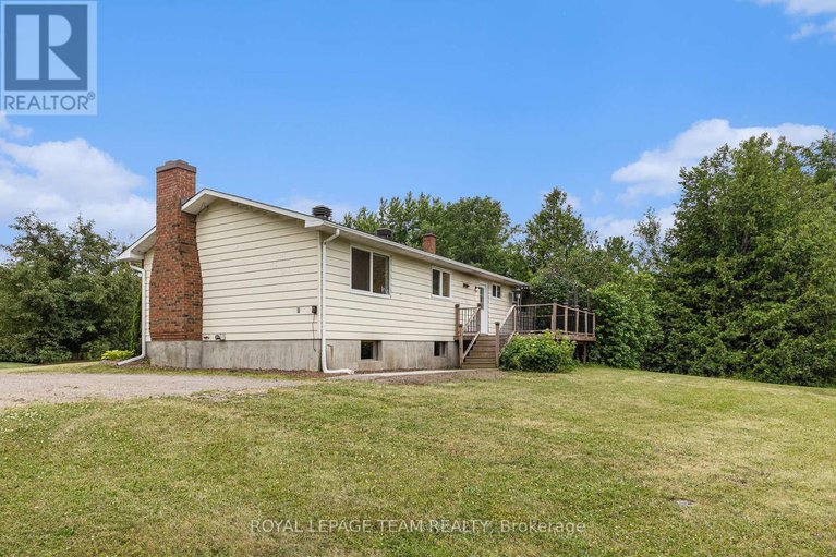28532588/104-burns-drive/mcnabbraeside-twps/mcnabbraeside/ontario/K0A1G0_34