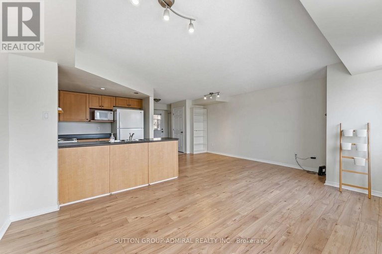 29683790/9-130-rochester-street/west-centre-town/ottawa/ontario/K1R0A3_19