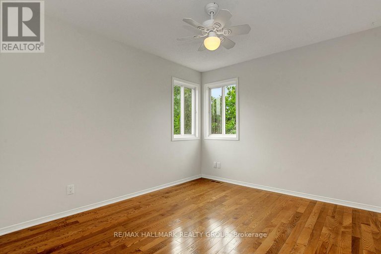 28882866/1166-ambercrest-street/carson-grove/ottawa/ontario/K1J1B2_34