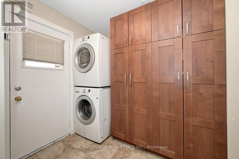 29462517/6192-voyageur-drive/convent-glen/ottawa/ontario/K1C2W3_41